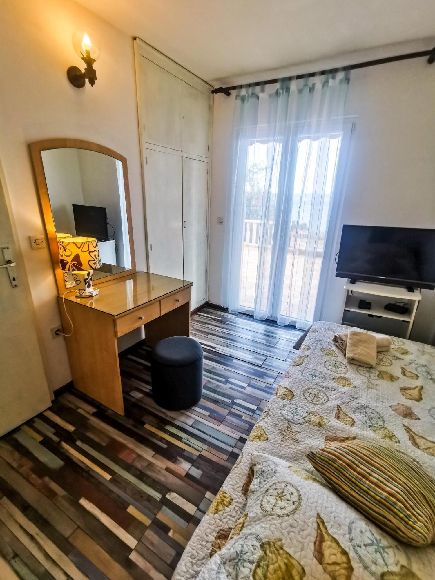 Apartman Damir Sumartin Buitenkant foto